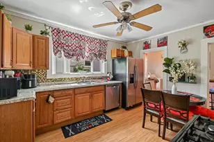 152-154 Glen St, Somerville, MA 02145 - Photo 2