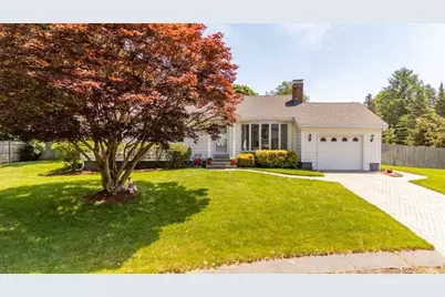 15 Fernwood Road, Saugus, MA 01906 - Photo 8
