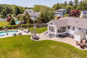 15 Fernwood Rd, Saugus, MA 01906 - Photo 10