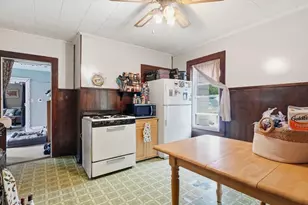 36 Oxford Ave, Haverhill, MA 01835 - Photo 24