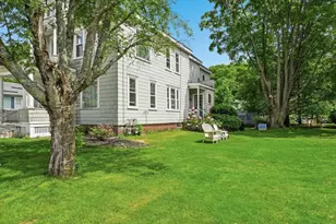 36 Oxford Ave, Haverhill, MA 01835 - Photo 4