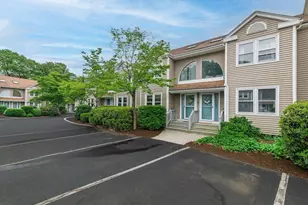 655 Pleasant St, Weymouth, MA 02189 - Photo 2