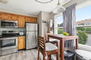 655 Pleasant St, Weymouth, MA 02189 - Photo 8