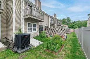 655 Pleasant St, Weymouth, MA 02189 - Photo 28
