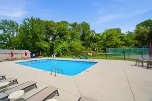 201 Nassau Dr, Springfield, MA 01129 - Photo 24