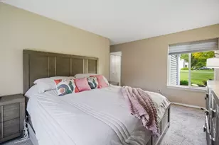 201 Nassau Dr, Springfield, MA 01129 - Photo 14