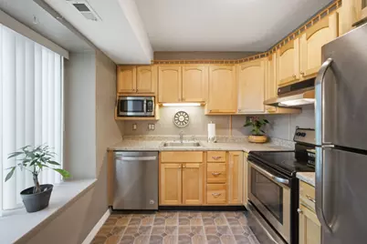 201 Nassau Dr #201, Springfield, MA 01129 - Photo 6