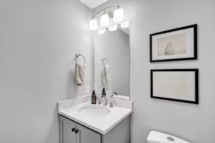 39 Staples St, Billerica, MA 01821 - Photo 6