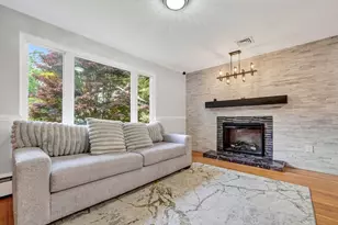 19 Sutcliffe Park, Newton, MA 02461 - Photo 8