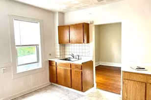 5 Adams St, Salem, MA 01970 - Photo 4