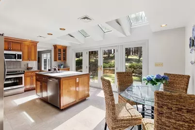 25 Forest Ridge Road, Weston, MA 02493 - Photo 6
