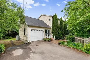 1 C Pigeon Hill Ct, Rockport, MA 01966 - Photo 1