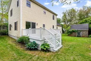 1 C Pigeon Hill Ct, Rockport, MA 01966 - Photo 2
