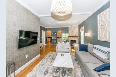 11 Crestview Road #11, Boston, MA 02131 - Photo 8