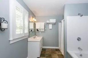 11 Crestview Rd, Boston, MA 02131 - Photo 18