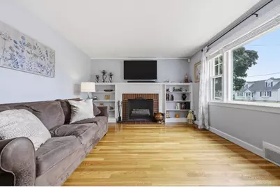 271 Wildermere St, Chicopee, MA 01020 - Photo 16
