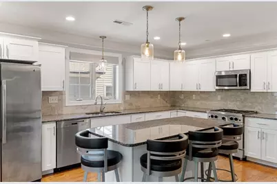 22 Hawthorne Street #2, Boston, MA 02119 - Photo 8