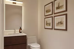 32 Auburn St, Brookline, MA 02446 - Photo 6