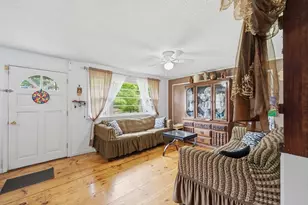 11 Mcfarlin Rd, Chelmsford, MA 01824 - Photo 12