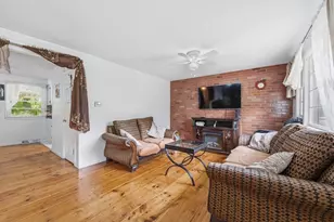 11 Mcfarlin Rd, Chelmsford, MA 01824 - Photo 14