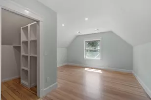 61 Warren St, Medford, MA 02155 - Photo 28