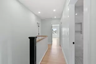 61 Warren St, Medford, MA 02155 - Photo 22