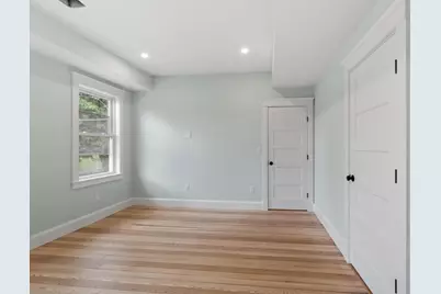 61 Warren St #2, Medford, MA 02155 - Photo 16