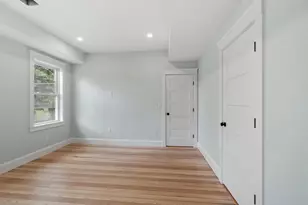 61 Warren St, Medford, MA 02155 - Photo 16