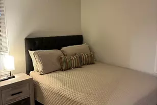 60 Chapin St, Holyoke, MA 01040 - Photo 8