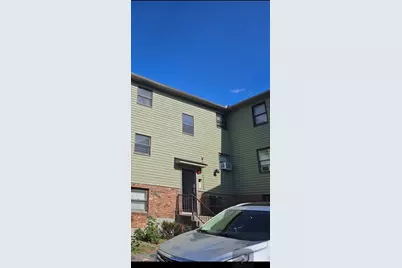 60 Chapin St #D, Holyoke, MA 01040 - Photo 2