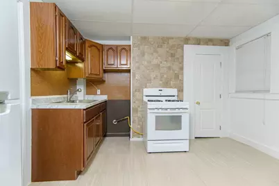 79 School St #1st FL FR, Webster, MA 01570 - Photo 1