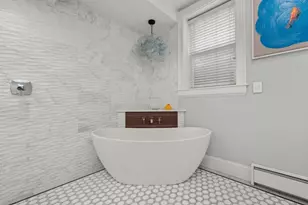 61 St Botolph St, Boston, MA 02116 - Photo 28