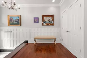 61 St Botolph St, Boston, MA 02116 - Photo 38
