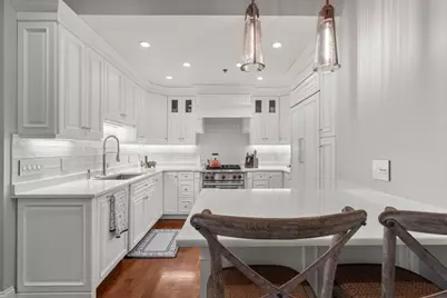 61 Saint Botolph St #61, Boston, MA 02116 - Photo 8