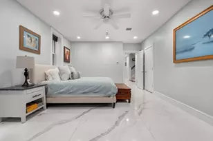 61 St Botolph St, Boston, MA 02116 - Photo 22