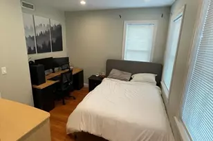 591 E 6th St, Boston, MA 02127 - Photo 8