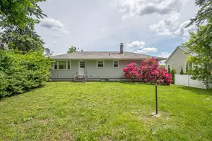 27 Chevy Chase Rd, Worcester, MA 01606 - Photo 24