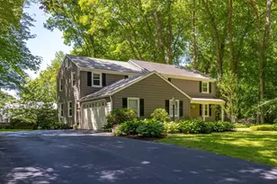 27 Tallwood Dr, Seekonk, MA 02771 - Photo 2