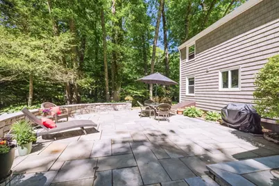 27 Tallwood Dr, Seekonk, MA 02771 - Photo 10