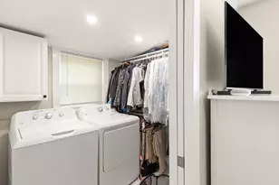 335R Cabot St, Beverly, MA 01915 - Photo 6