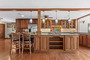 91 Lake Shore Dr, West Brookfield, MA 01585 - Photo 8