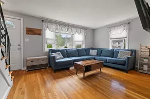 92 Laurie Ave, Boston, MA 02132 - Photo 2