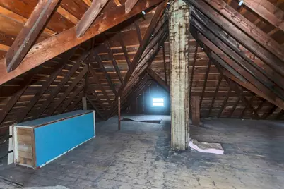 86 Sycamore St, Holyoke, MA 01040 - Photo 26