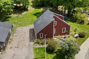 135 Hart St, Beverly, MA 01915 - Photo 24