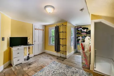 135 Hart St, Beverly, MA 01915 - Photo 18