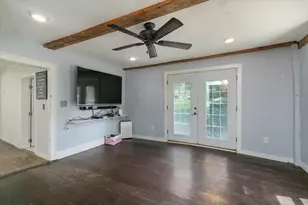 135 Hart St, Beverly, MA 01915 - Photo 12