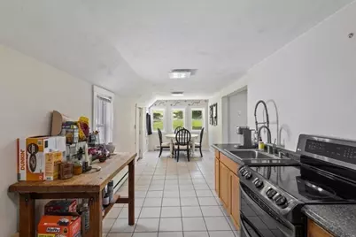 135 Hart St, Beverly, MA 01915 - Photo 6