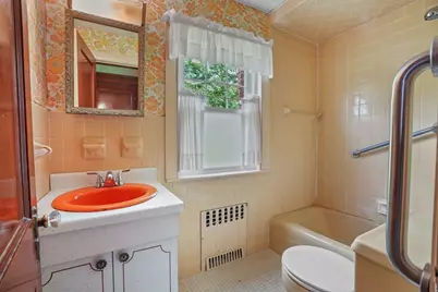 12 Bungalow Rd, Boston, MA 02132 - Photo 18
