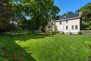 8 Avon Rd, Wellesley, MA 02482 - Photo 24