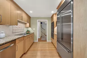 28 Algonquin Ave, Andover, MA 01810 - Photo 12